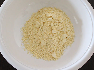 gram flour for kara sev or ompudi or thin plain sev