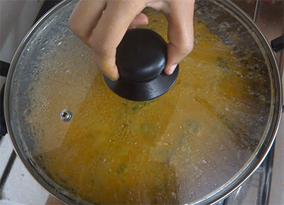 cooking tindora for thondekai masala curry