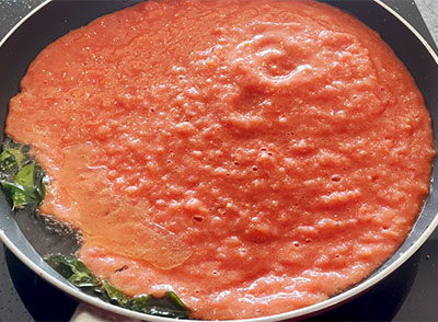 tomato puree for tomato thokku or tomato chutney recipe