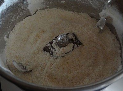 home made rice flour for uddina vade or medu vada
