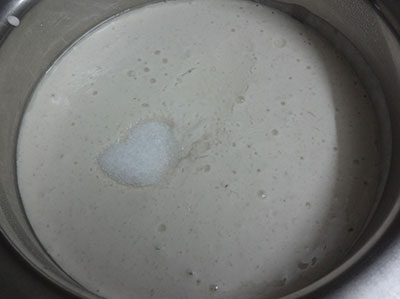 fermented batter for uddu menthe dose or dosa