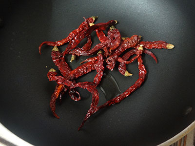 red chilis for vangi bath powder