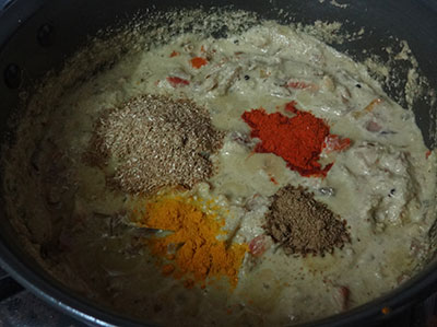 spice powders for veg kurma or mixed vegetable curry