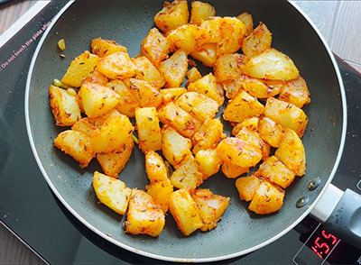 potatoes for aloo jeera or potato fry recipe