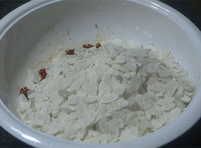thin beaten rice for avalaki upkari or spicy thin poha snacks