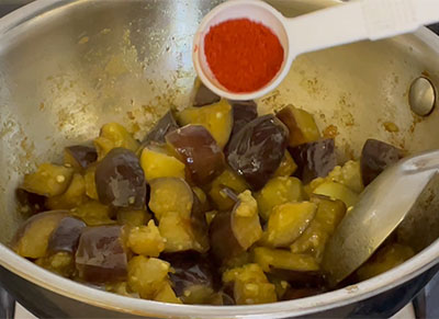 red chilli powder for badanekayi gojju or brinjal curry recipe