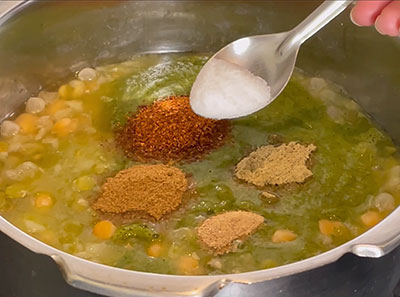 salt for batani chat or green peas chaat recipe