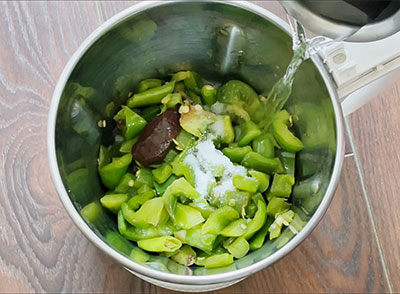 grinding for capsicum green chilli chutney recipe