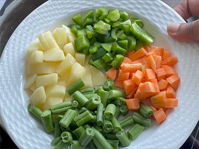 mixed vegetables for coconut milk pulao or kaayi haalina rice recipe