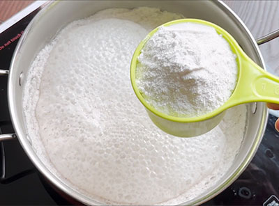 rice flour for kayi rotti or coconut roti recipe