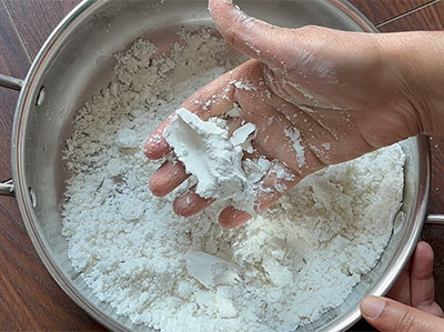 flour for hesaru bele chakli or moong dal murukku recipe