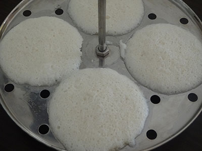 cooking soft idli using dosa rice or ration akki