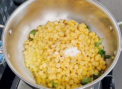 cooked dal and salt for kadale bele usli or chana dal sundal
