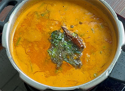 tempering kootu or mixed veg sambar recipe
