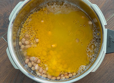 turmeric and oil for kootu or mixed veg sambar recipe