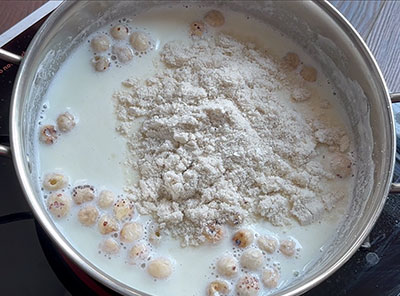 powdered lotus seeds for tavare beeja payasa or makhana kheer