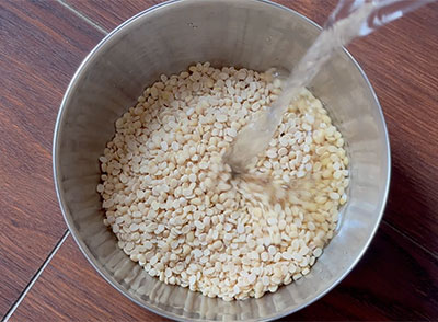 soaking urad dal for mysore mylari dosa recipe