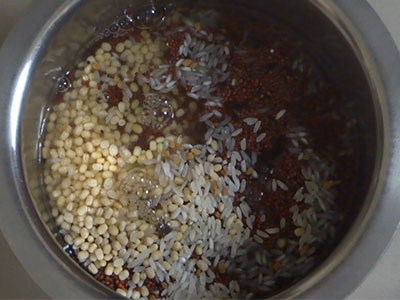 rice and dal for ragi uttappam or onion dosa recipe