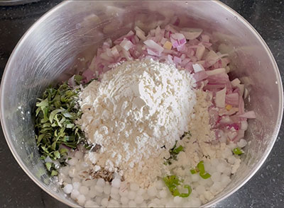 rice flour for sabbakki rotti or sabudana roti recipe