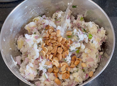 peanuts for sabbakki rotti or sabudana roti recipe