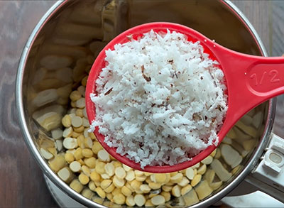 coconut for vidyarthi bhavan style coconut chutney